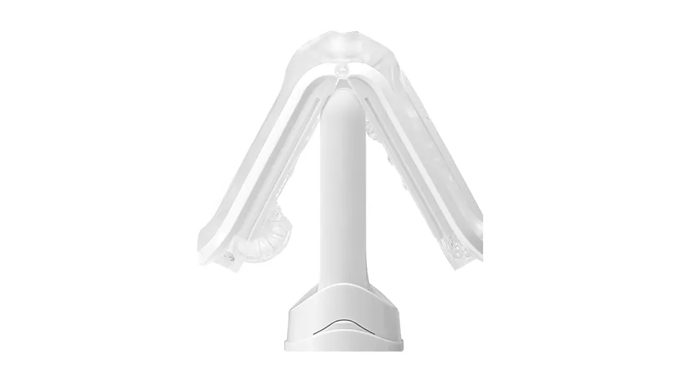 Comparatif masturbateurs: Tenga Flip Zero ouvert avec son insert transparent